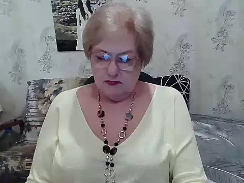 Renata62011 online show from 04-29-26, 12:42