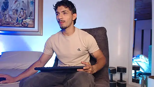 ArturoCardona  online show from 04-23-26, 12:29