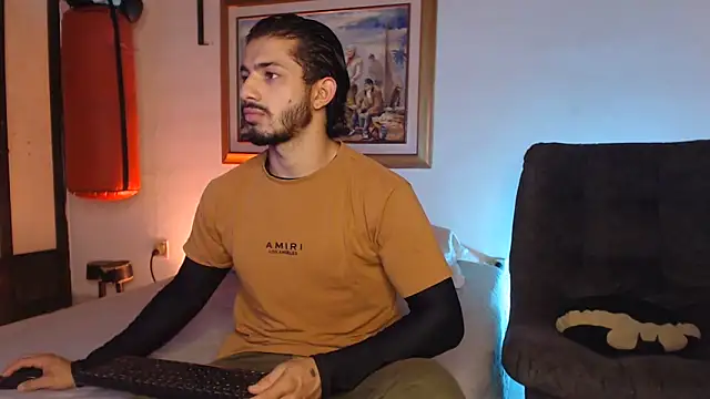 ArturoCardona  online show from 06-27-26, 06:24