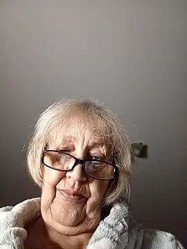 Anatolia5961 online show from 12-14-25, 02:11