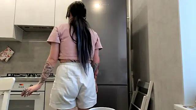 HighelikeGirl online show from 03-02-26, 06:14