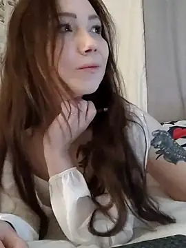  San Sara  online show from 11-14-25, 05:28