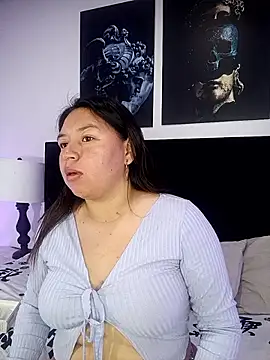 BellaRoux1 online show from 09-13-25, 12:38