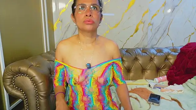 Snapshot of Vanessa_7_ chatting on 02-24-26, 04:05 Vanessa 7 online show from 02-24-26, 04:05