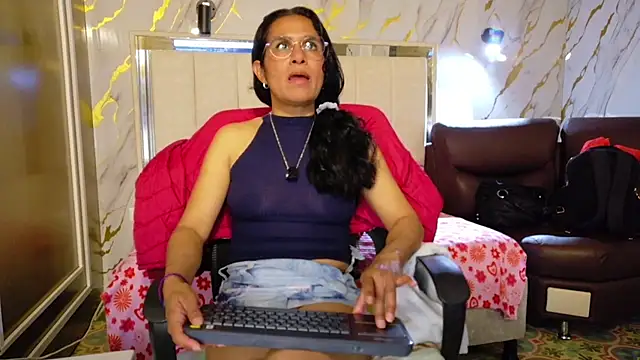 Vanessa 7  online show from 04-20-26, 10:55