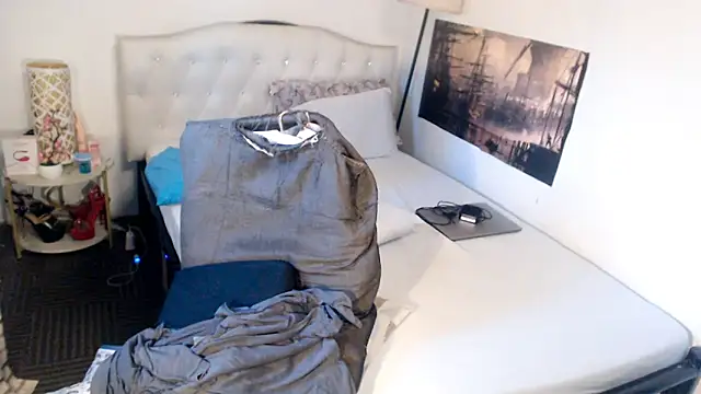 NinaDOM4CUM online show from 04-27-26, 09:51