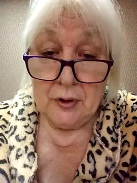 Alexia64231 online show from 11-30-25, 01:42