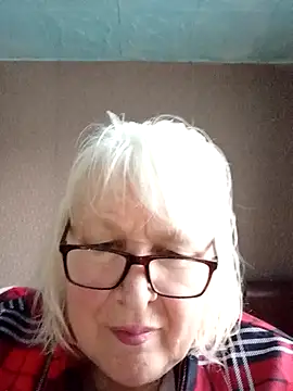 Alexia64231 online show from 02-05-26, 01:16