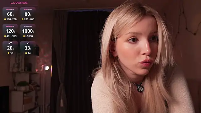 peachii meow online show from 07-10-26, 03:03