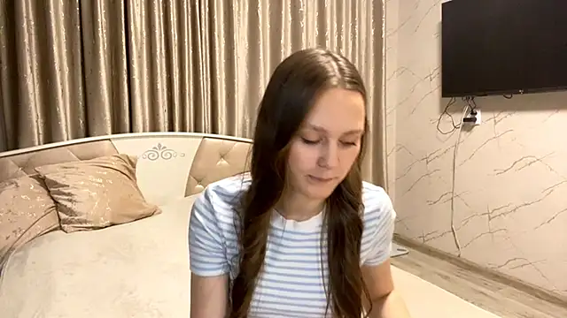 SoSweetGirl online show from 10-08-25, 01:09