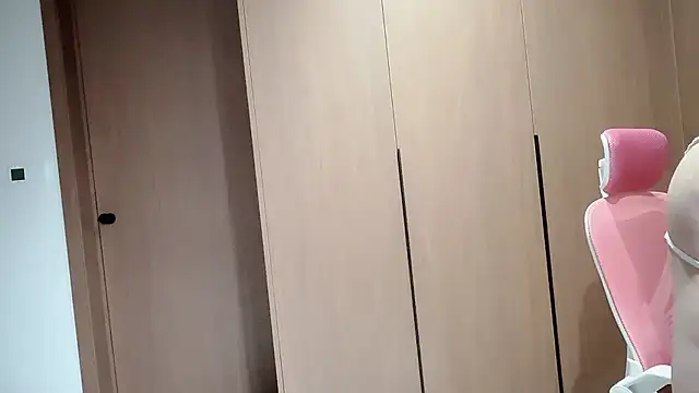 Lilium-520 online show from 01-09-26, 12:52