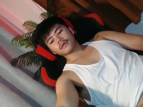 Snapshot of hot_emman chatting on 06-08-26, 05:30 hot emman online show from 06-08-26, 05:30