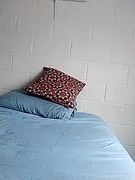 oxxy jean online show from 03-16-26, 11:58