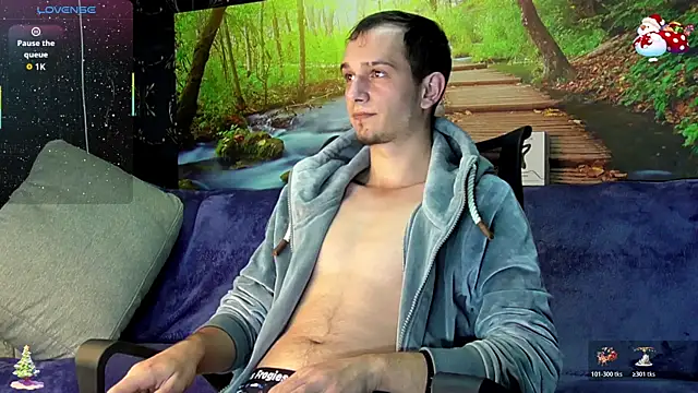 AxelMassimo online show from 11-14-25, 03:49