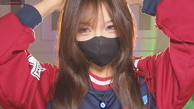      Panda      online show from 03-01-26, 05:15