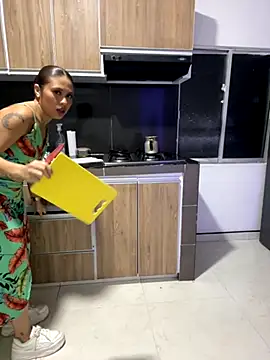 LuluMonroe Eup online show from 09-11-25, 02:22