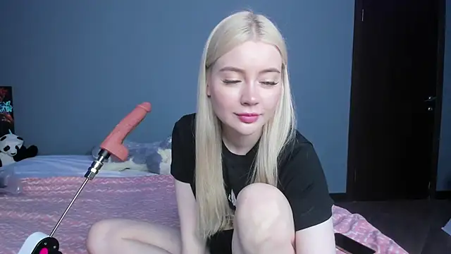 Lillie Berry online show from 05-20-26, 05:13