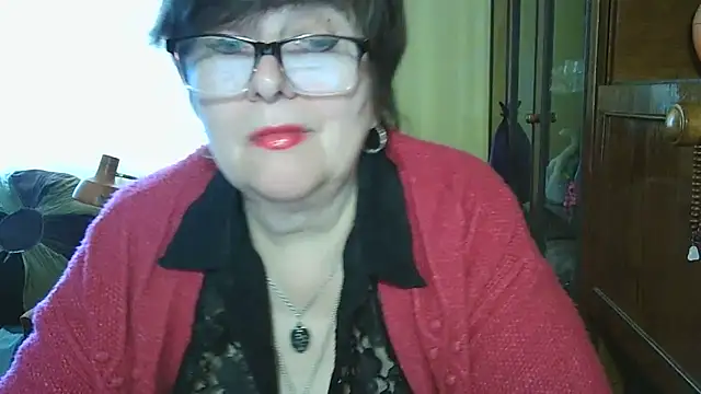 VeronicaGold511 online show from 04-30-26, 07:47