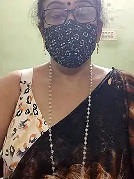 sweet-lotus online show from 09-15-25, 05:07