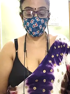 Snapshot of sweet-lotus chatting on 12-18-25, 05:02 sweet-lotus online show from 12-18-25, 05:02