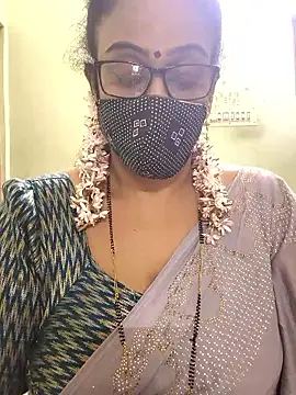 Snapshot of sweet-lotus chatting on 01-06-26, 05:44 sweet-lotus online show from 01-06-26, 05:44