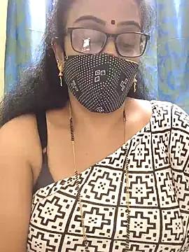 Snapshot of sweet-lotus chatting on 01-06-26, 05:49 sweet-lotus online show from 01-06-26, 05:49