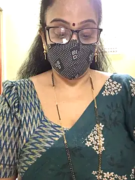 Snapshot of sweet-lotus chatting on 01-07-26, 09:23 sweet-lotus online show from 01-07-26, 09:23