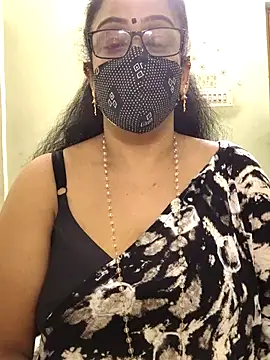 Snapshot of sweet-lotus chatting on 01-10-26, 05:20 sweet-lotus online show from 01-10-26, 05:20