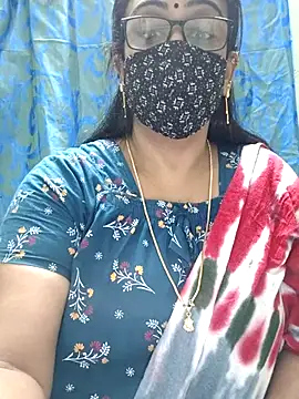 Snapshot of sweet-lotus chatting on 03-11-26, 11:55 sweet-lotus online show from 03-11-26, 11:55