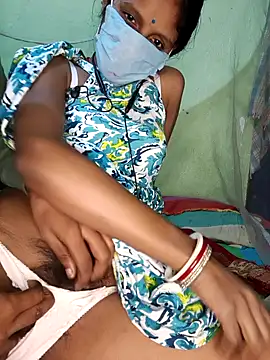 Snapshot of AapkiSonaa chatting on 11-11-25, 04:40 AapkiSonaa online show from 11-11-25, 04:40