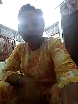 Snapshot of Cute-Janvi20 chatting on 10-05-25, 07:28 Cute-Janvi20 online show from 10-05-25, 07:28