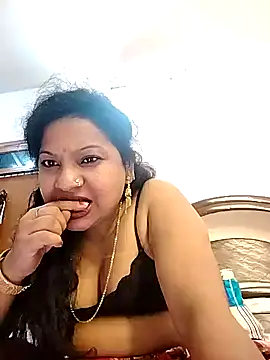 Snapshot of Cute-Janvi20 chatting on 10-08-25, 08:39 Cute-Janvi20 online show from 10-08-25, 08:39