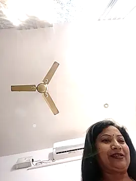 Cute-Janvi20 online show from 04-24-26, 05:15