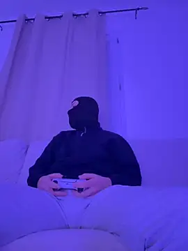 Snapshot of HommeSecret- chatting on 11-16-25, 06:46 HommeSecret- online show from 11-16-25, 06:46