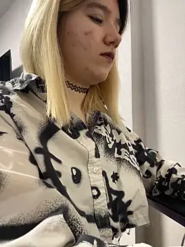 Cherry   Blossom online show from 02-28-26, 08:26