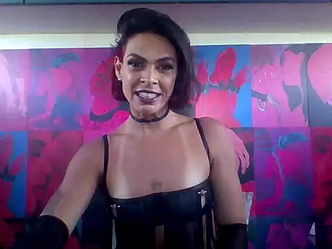 Snapshot of Veronnaink chatting on 10-22-25, 02:17 Veronnaink online show from 10-22-25, 02:17