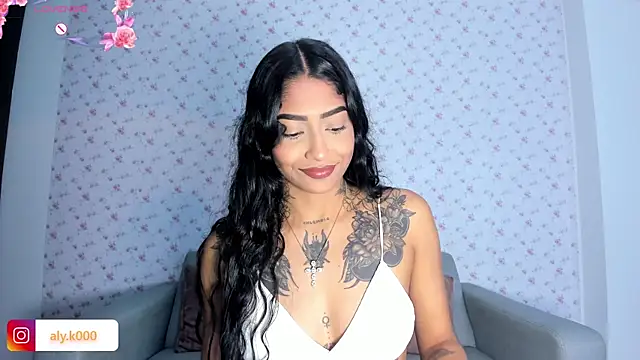 Snapshot of Alykass chatting on 07-28-26, 01:45 Alykass online show from 07-28-26, 01:45