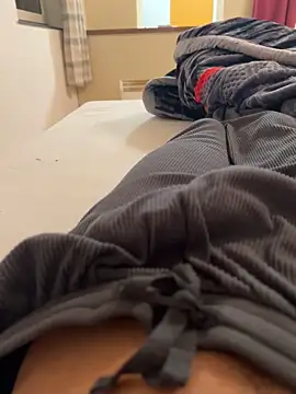 josi-2763 online show from 12-04-25, 09:23