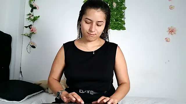 Snapshot of abella-lemus chatting on 02-28-26, 06:53 abella-lemus online show from 02-28-26, 06:53