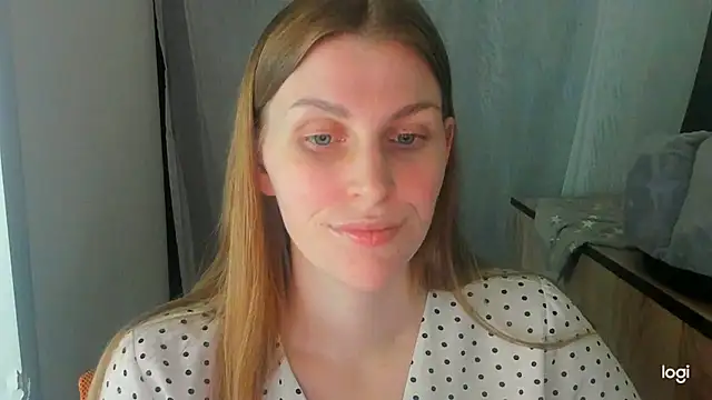 JuliaMuuun online show from 06-28-26, 09:32