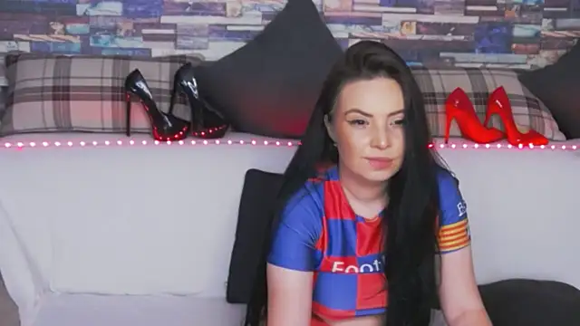 GrayLunna online show from 04-27-26, 10:02