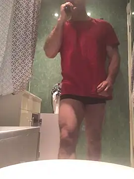 Snapshot of Andremann69 chatting on 03-13-26, 06:47 Andremann69 online show from 03-13-26, 06:47