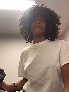 TumieSupreme online show from 10-21-25, 03:35