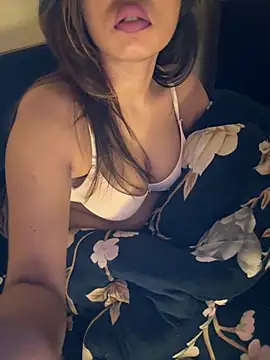 Snapshot of sexy-sukriti chatting on 01-11-26, 02:49 sexy-sukriti online show from 01-11-26, 02:49