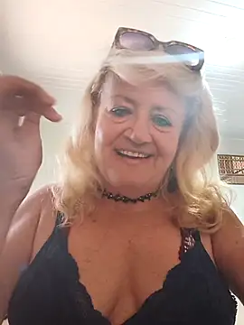 Belladama61 online show from 04-28-26, 11:26