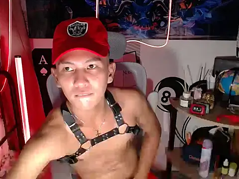 RalfAsian25 online show from 02-17-26, 05:19