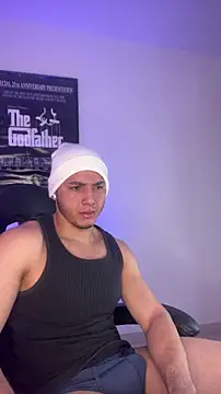 Snapshot of max_valiant1 chatting on 03-11-26, 09:21 max valiant1 online show from 03-11-26, 09:21