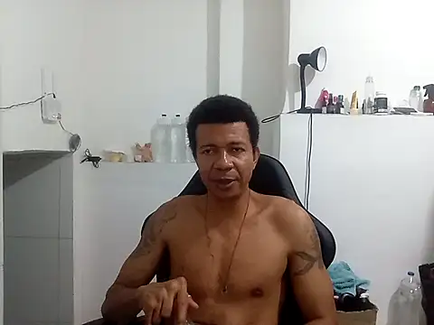 moreno25centimetro online show from 09-21-25, 12:56