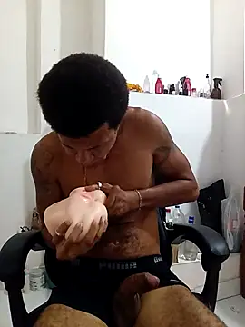 moreno25centimetro online show from 01-13-26, 07:08