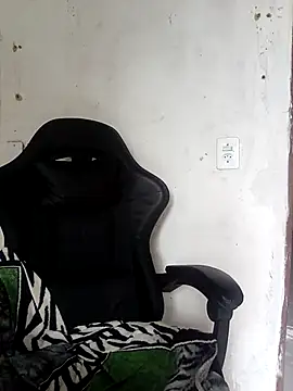 moreno25centimetro online show from 04-23-26, 01:13